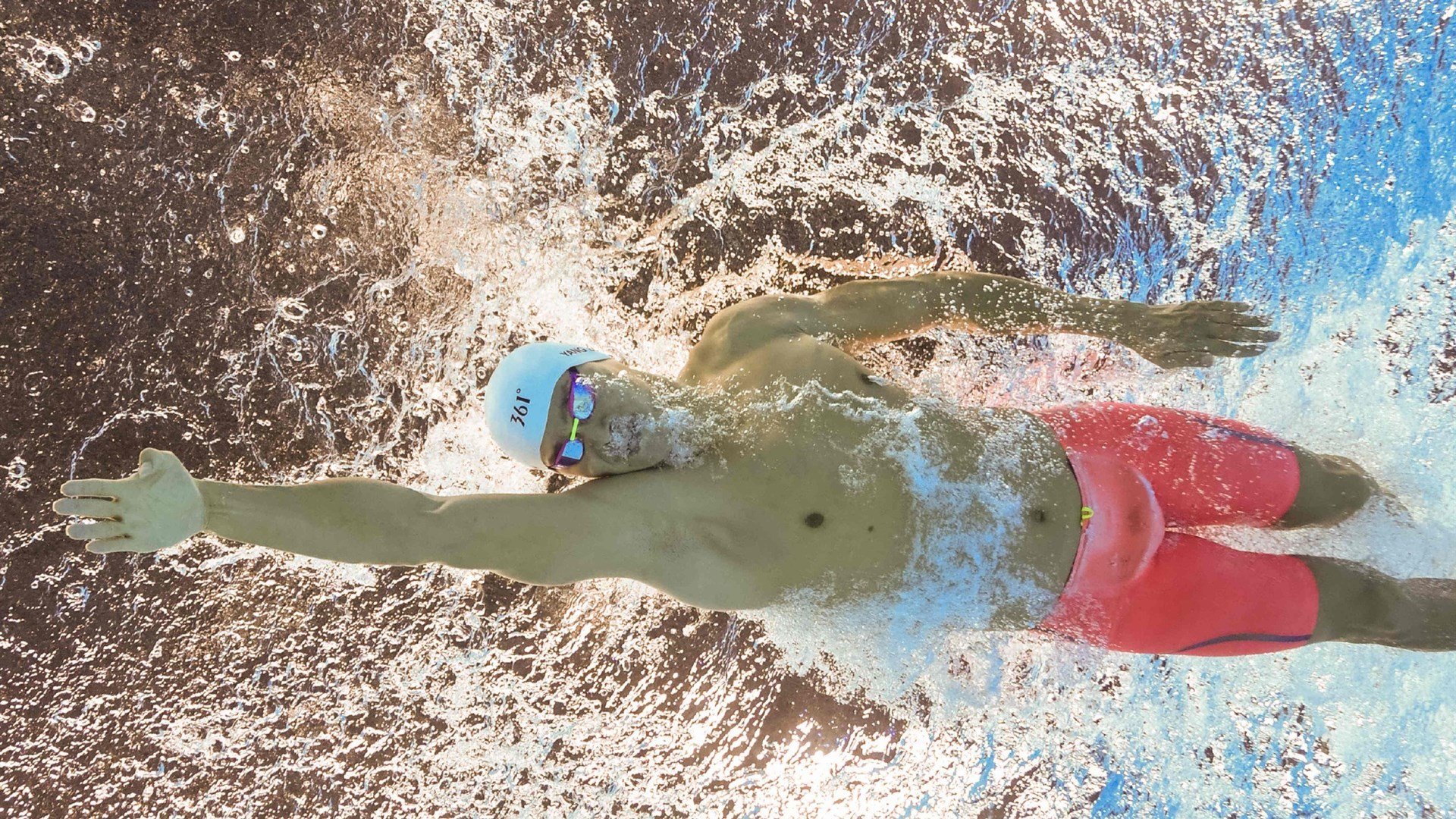 开云体育娱乐-強勁進攻戰術讓對手猶如置身陷阱，强劲来袭是什么意思